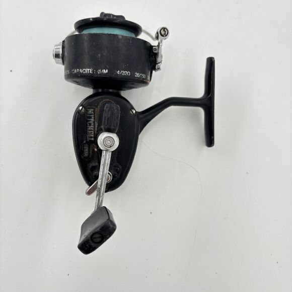 Vintage Mitchell 300A Made In France Spinning Reel Works Well - Picture 1 of 7